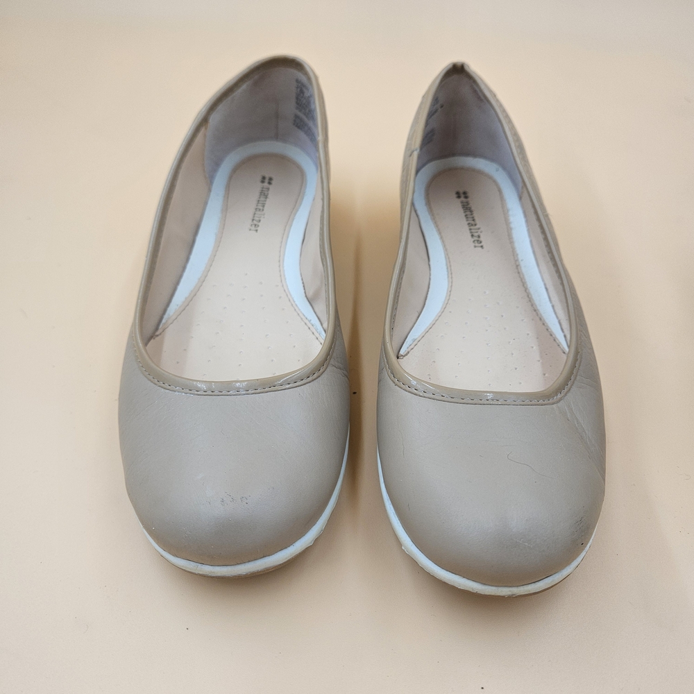 Naturalizer Leather Ballet Flat sz 7.5WomenSlip on Shoe comfort neutral